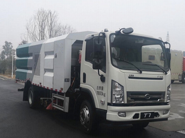 比亞迪純電動(dòng)洗掃車